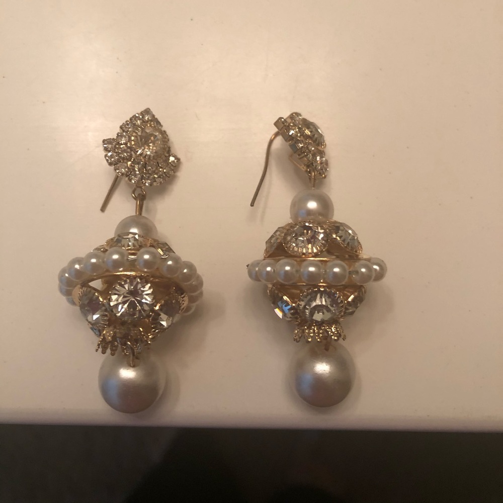 Sterling silver with pearls earrings